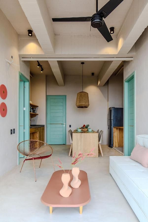 Bondo Hometel