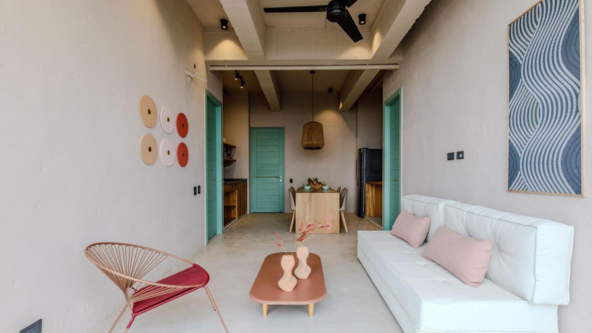 Bondo Hometel