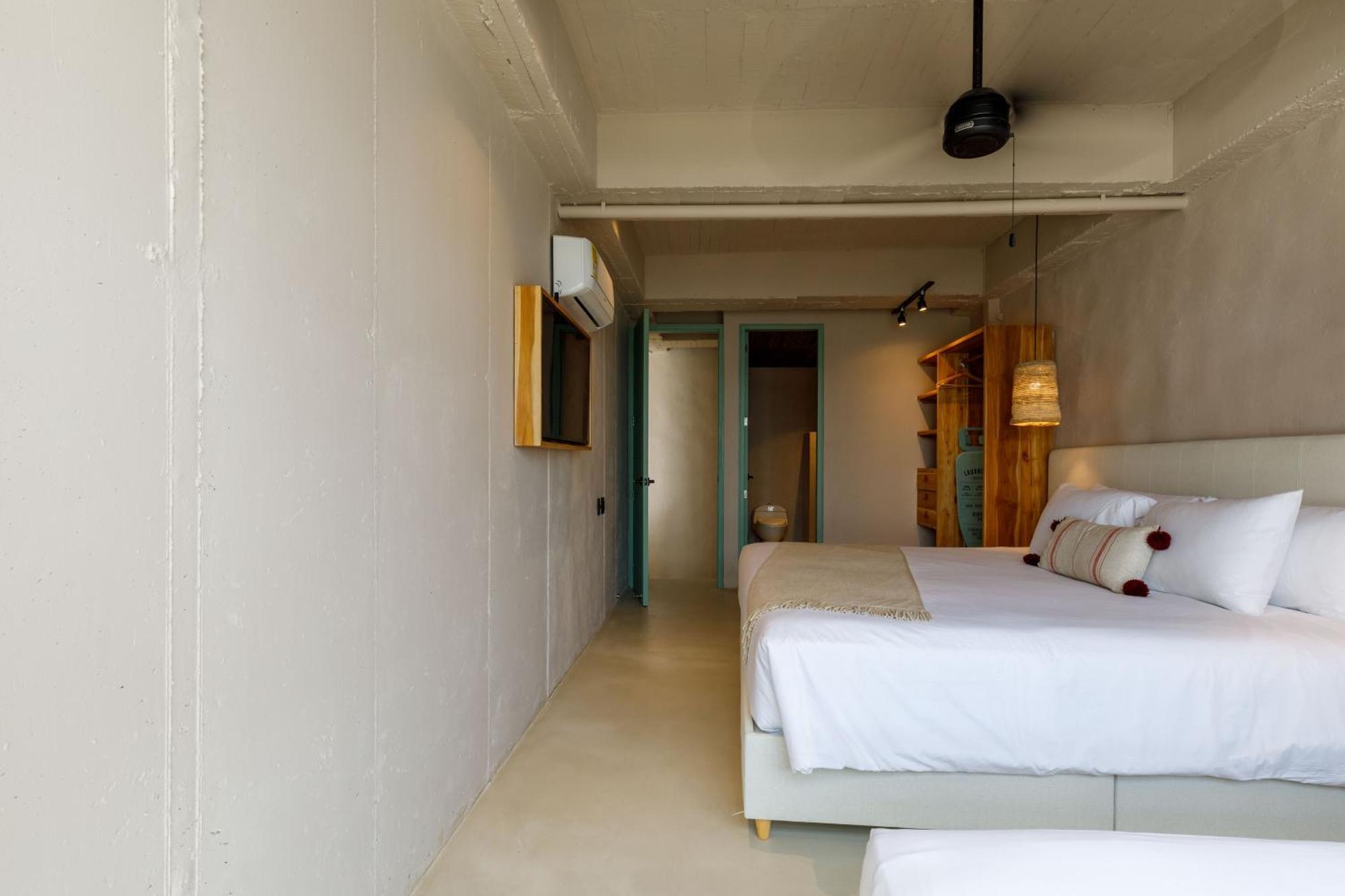 Bondo Estudio Apartahotel 4*